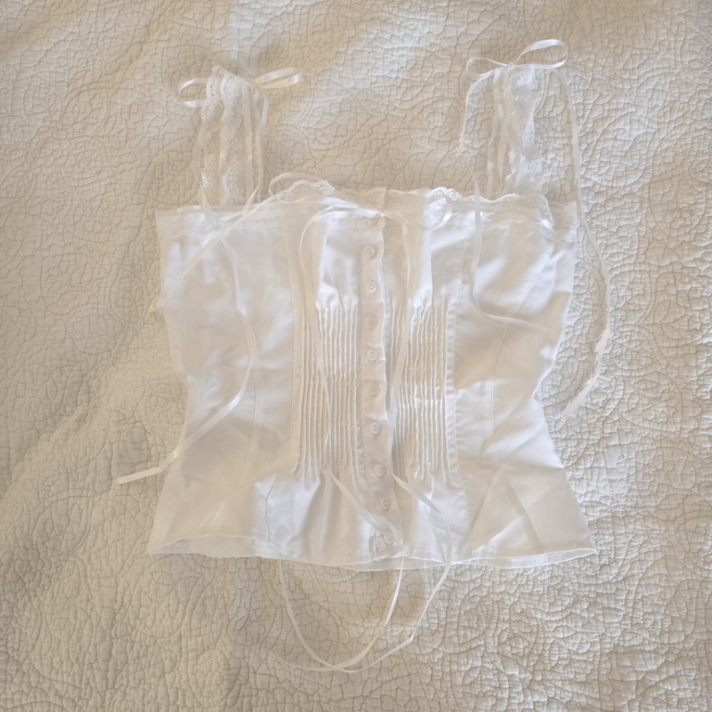 Feminine White Lace Tank Top